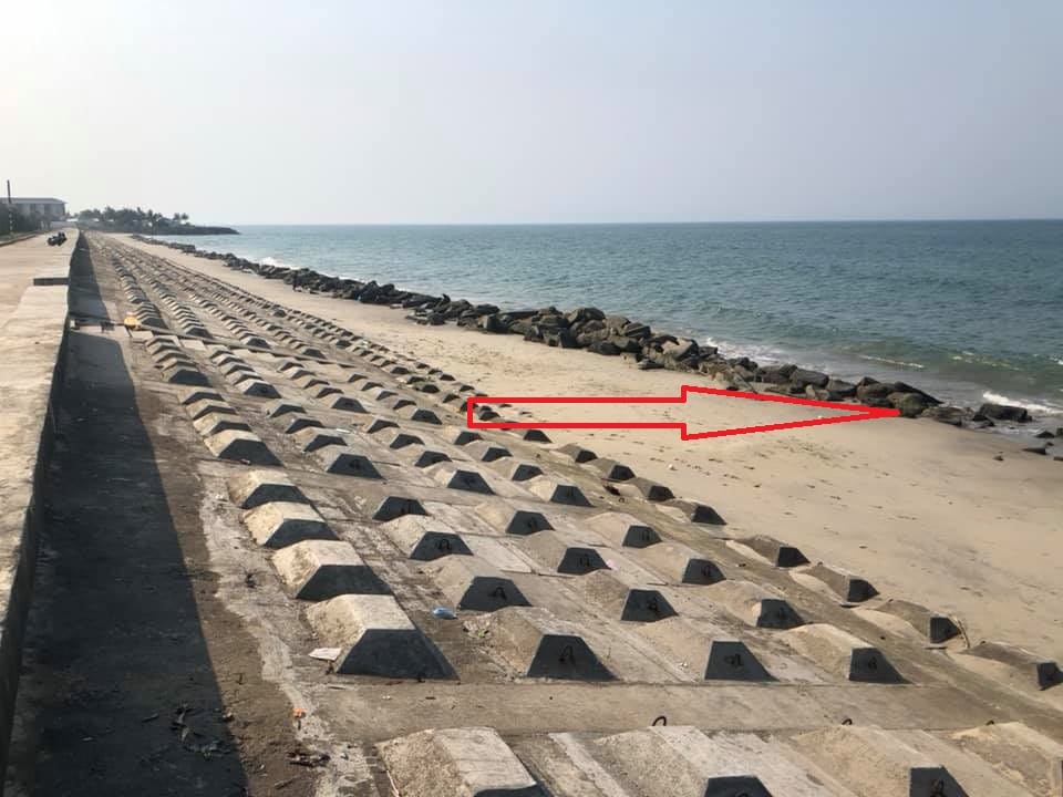 Cồn[-]cát[-]xuất[-]hiện[-]ở[-]vùng[-]biển[-]Hội[-]An[-]đang[-]lớn[-]dần[-]lên
